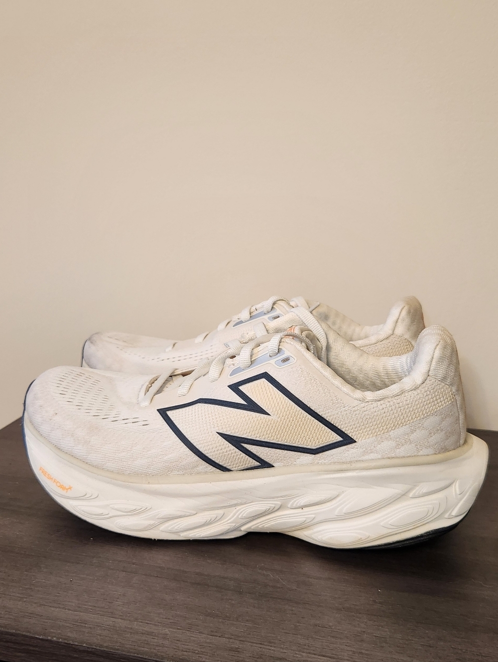 New Balance Fresh Foam 1080 V14 Running Shoes Womens Size 7